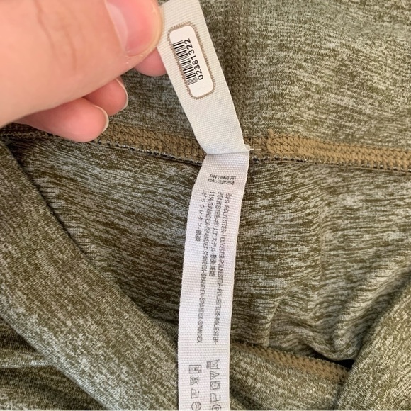 Free People Movement cut out cropped Infinity leggings size medium Army Green - Picture 9 of 10